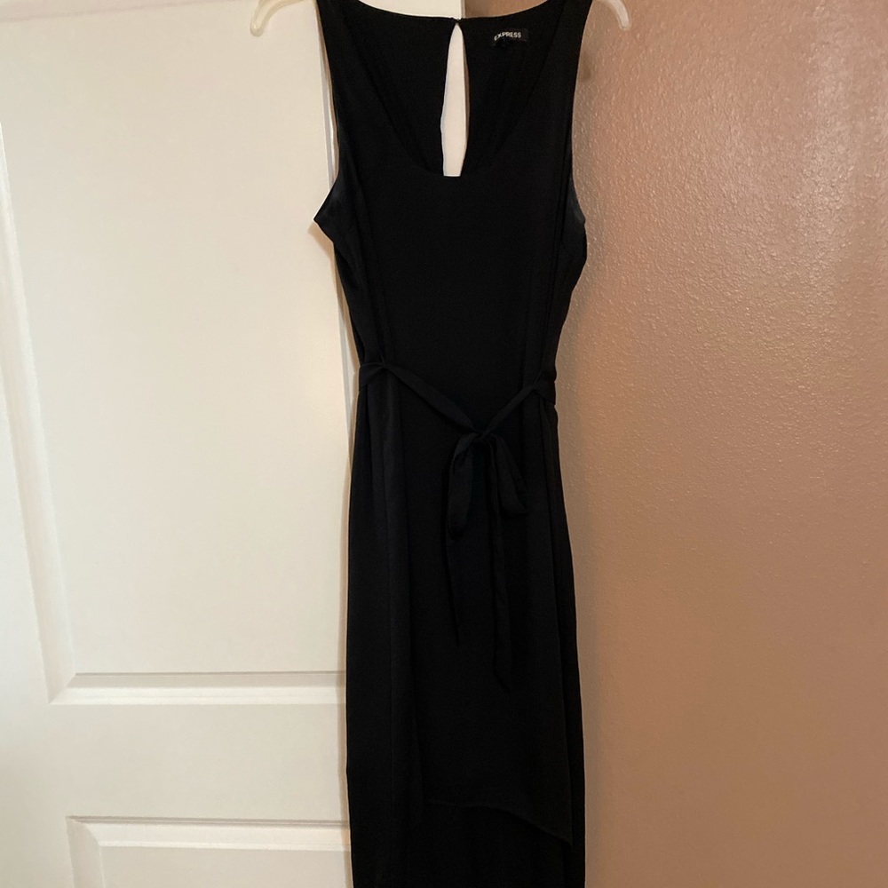 Hi-lo Black Midi Dress with Belt
